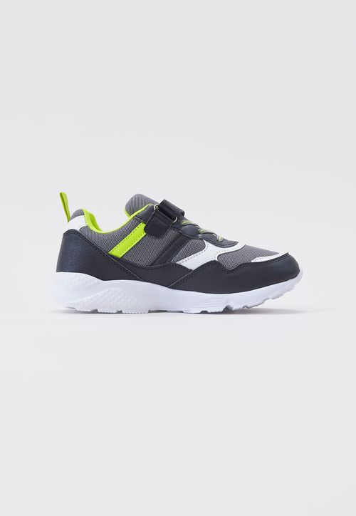 Zapatilla Niño Deportiva Gris