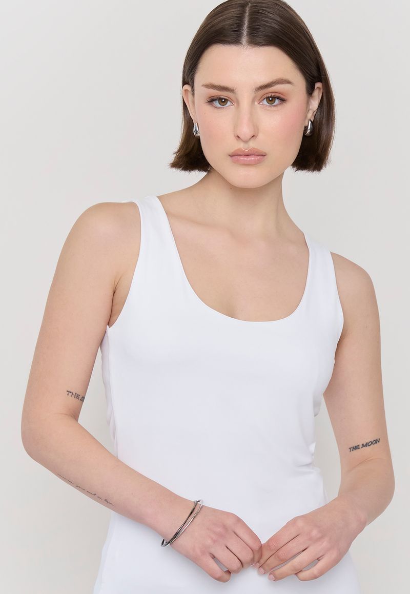 Polera basica blanca mujer online