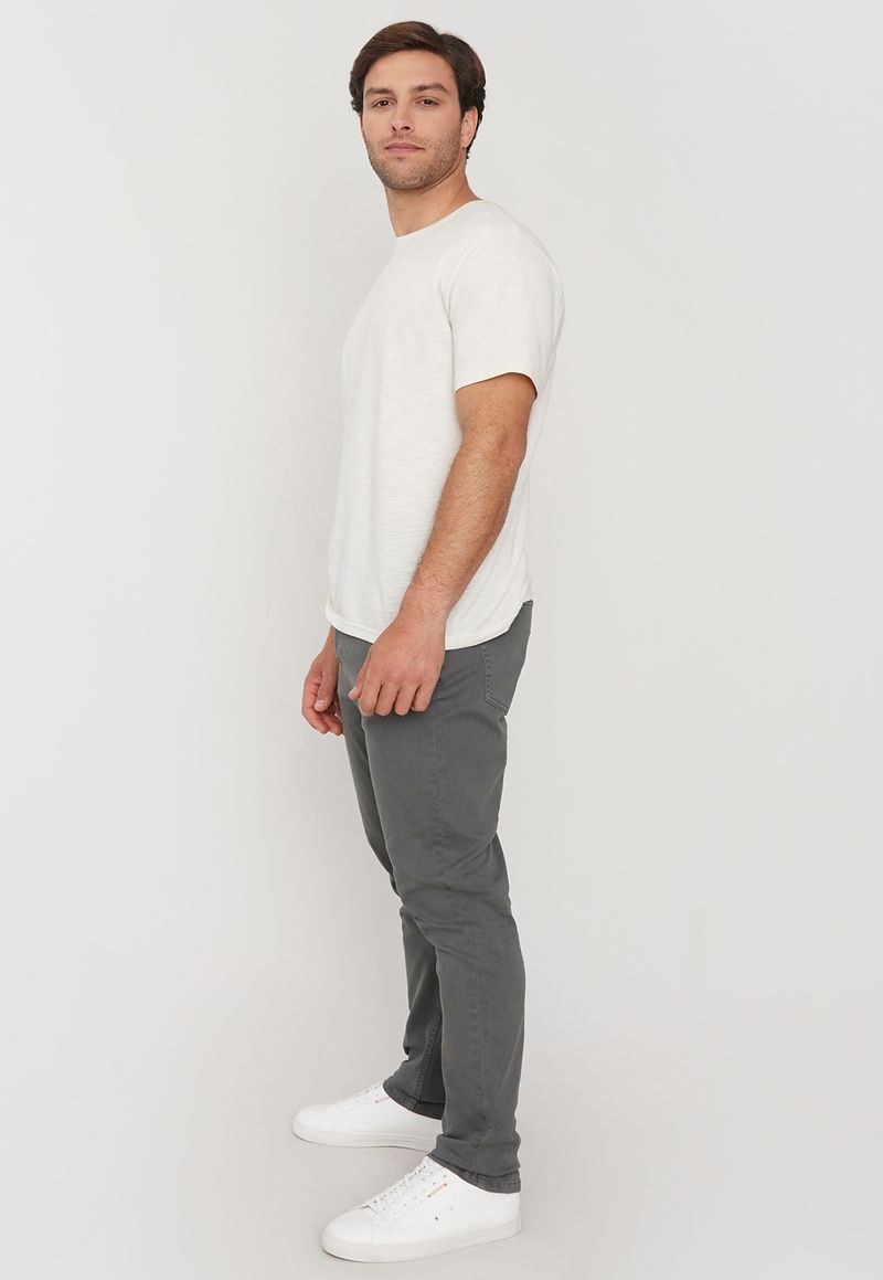 label-3