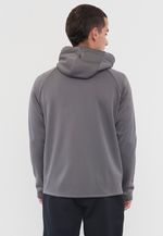 label-4