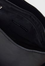 label-4