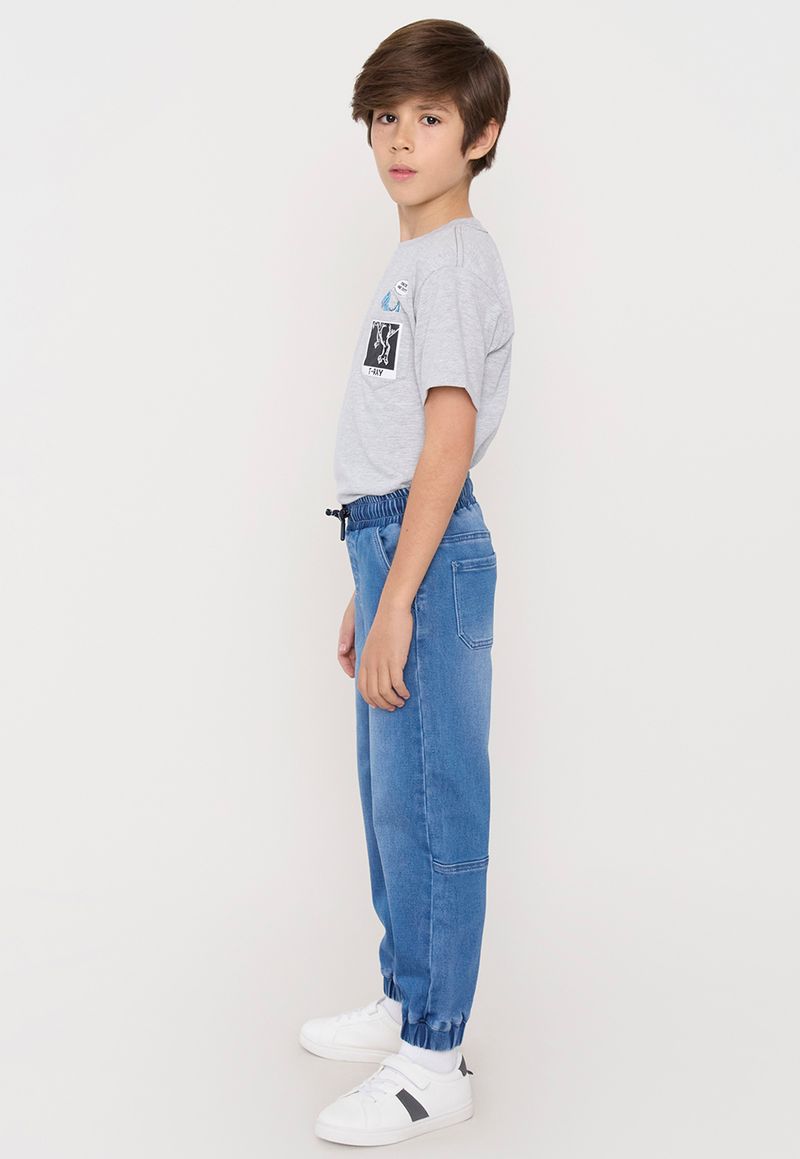 label-3