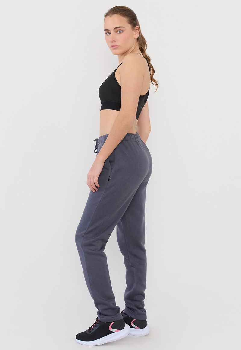 label-3