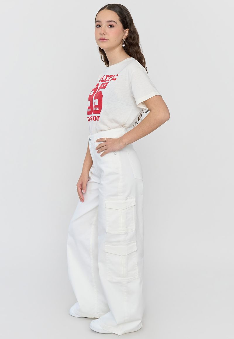label-3