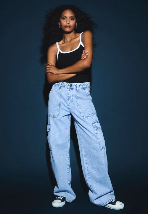Jeans Mujer Wide Leg Fit Cargo Azul Claro