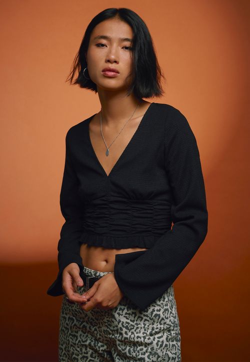 Blusa Mujer Manga Larga Campana Negro