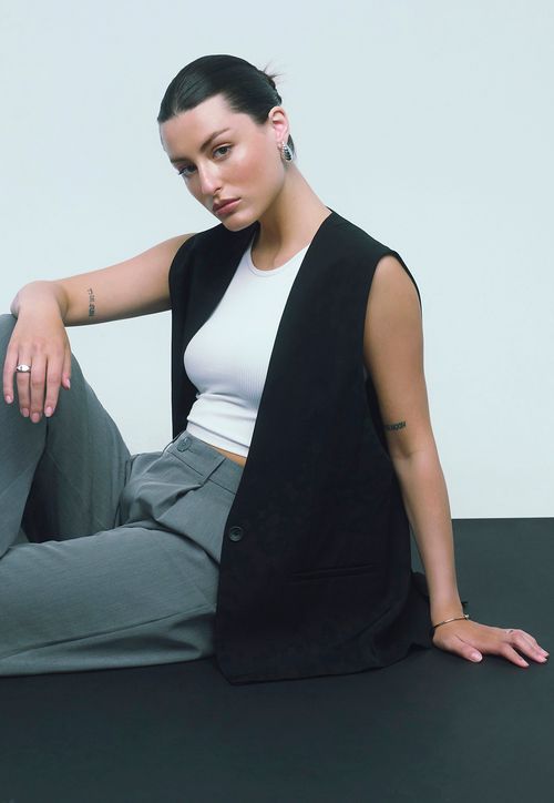 Blazer Mujer Sin Mangas Botones Negro