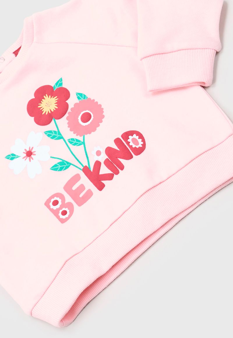 label-3