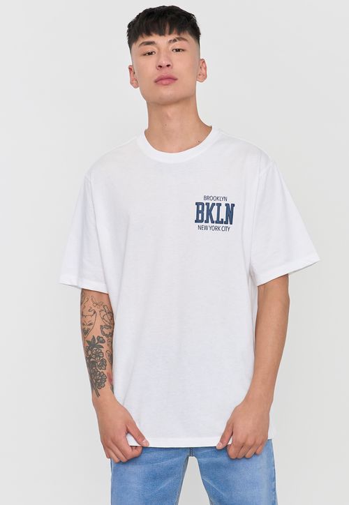 Polera Hombre Emboss College Blanco