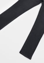 label-3