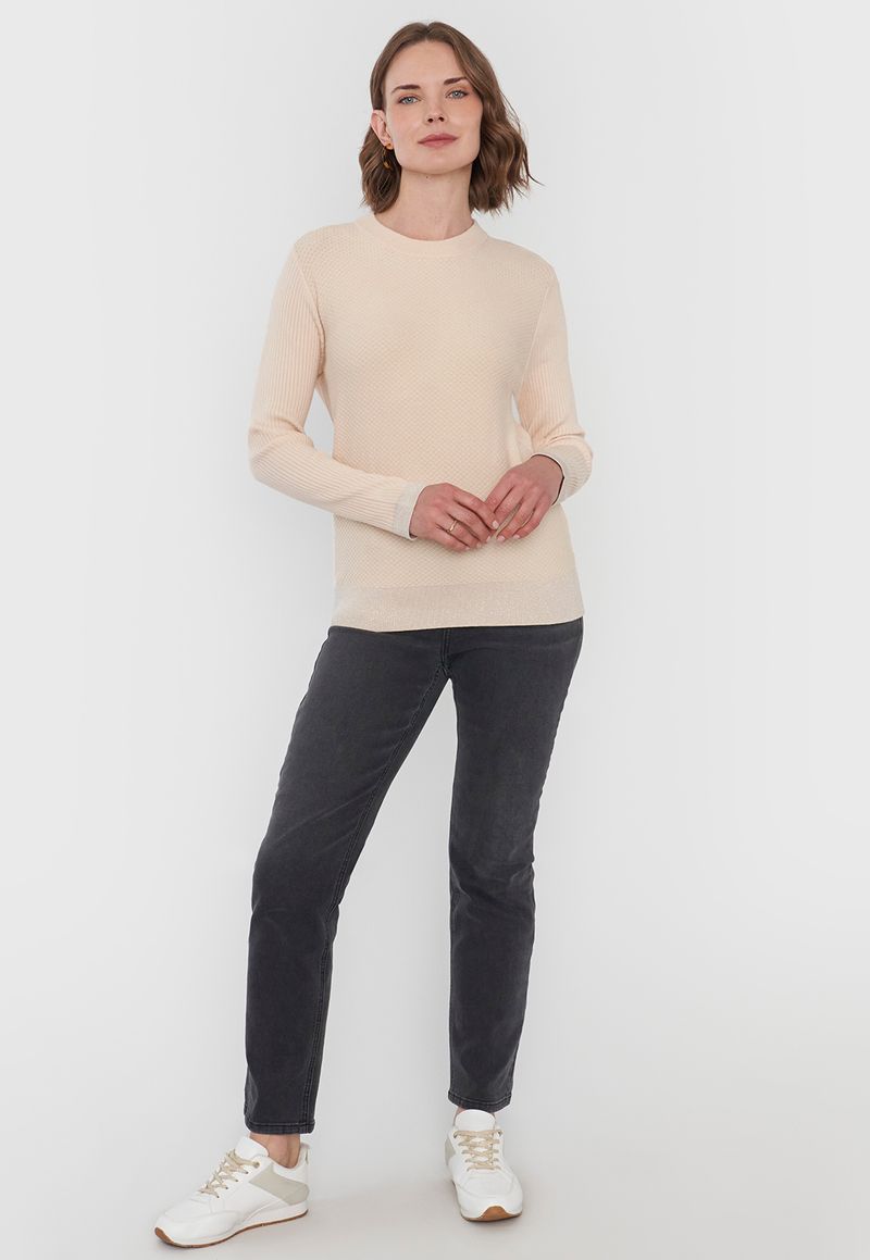 label-3