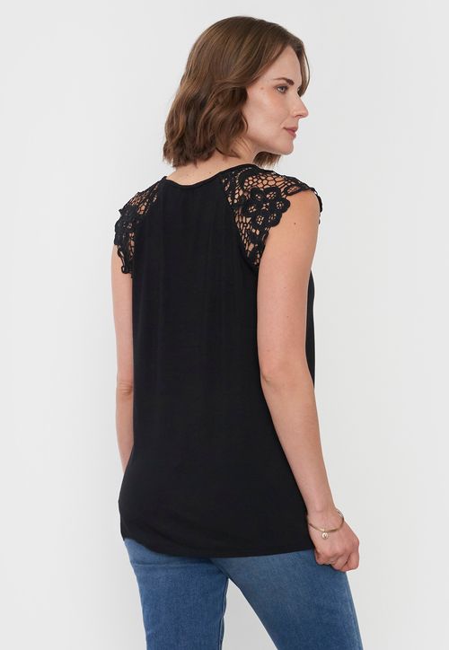 Polera Mujer Hombros Macramé Color Negro