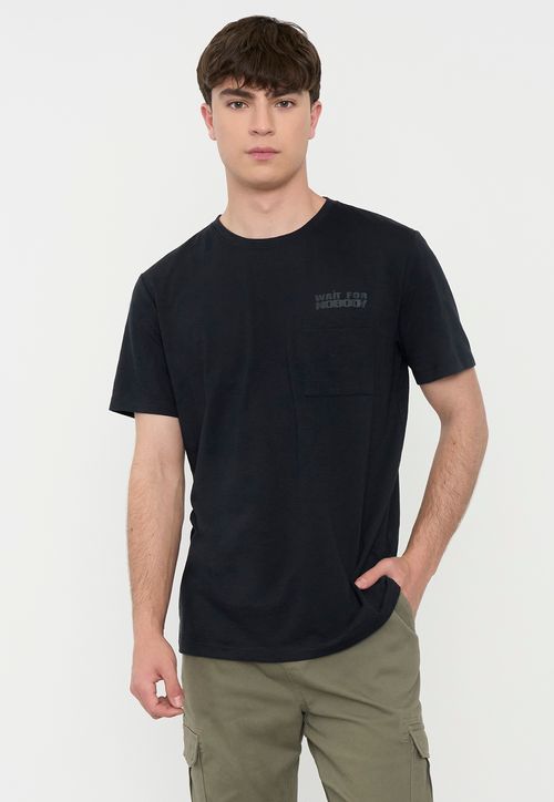 Polera Hombre Fun Bolsillo Negro