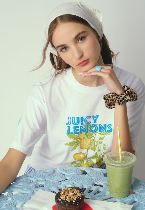 Polera Mujer Oversize Manga Corta Blanco