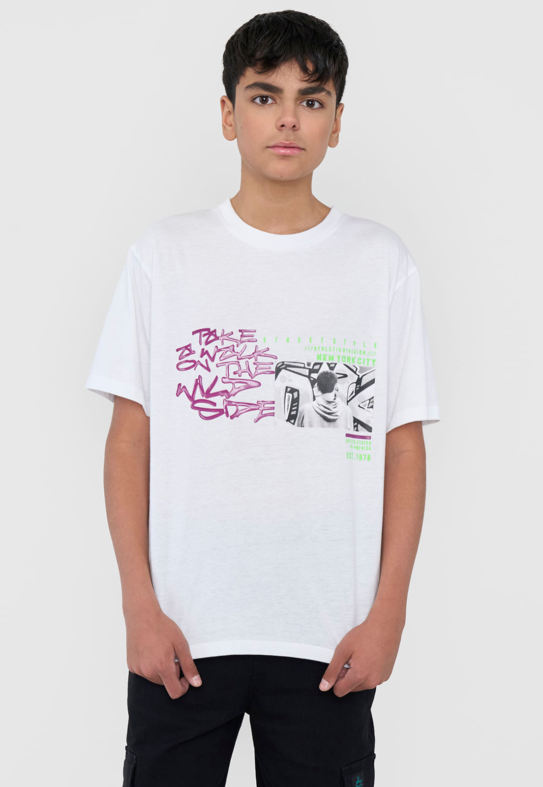 Polera Niño Photo Print Graffiti Blanco