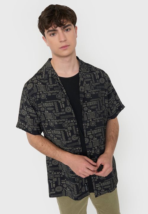 Guayabera Hombre Viscosa Poli Color Negra