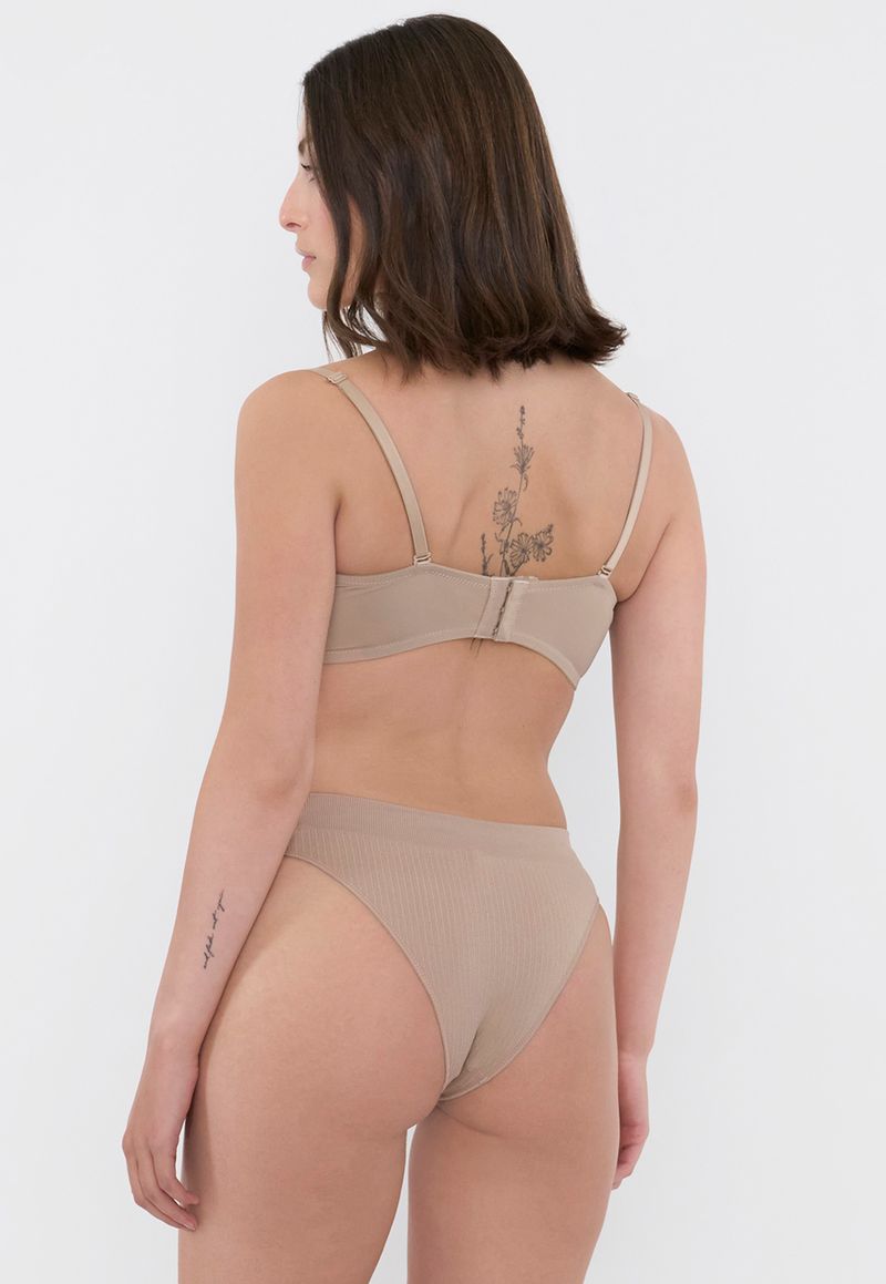 label-2