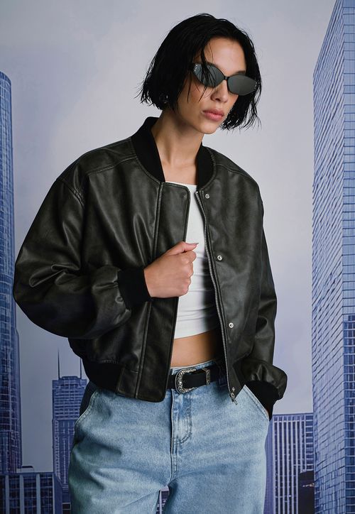 Chaqueta Mujer Bomber Ecocuero Lavada Gris