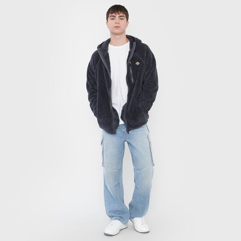 label-8