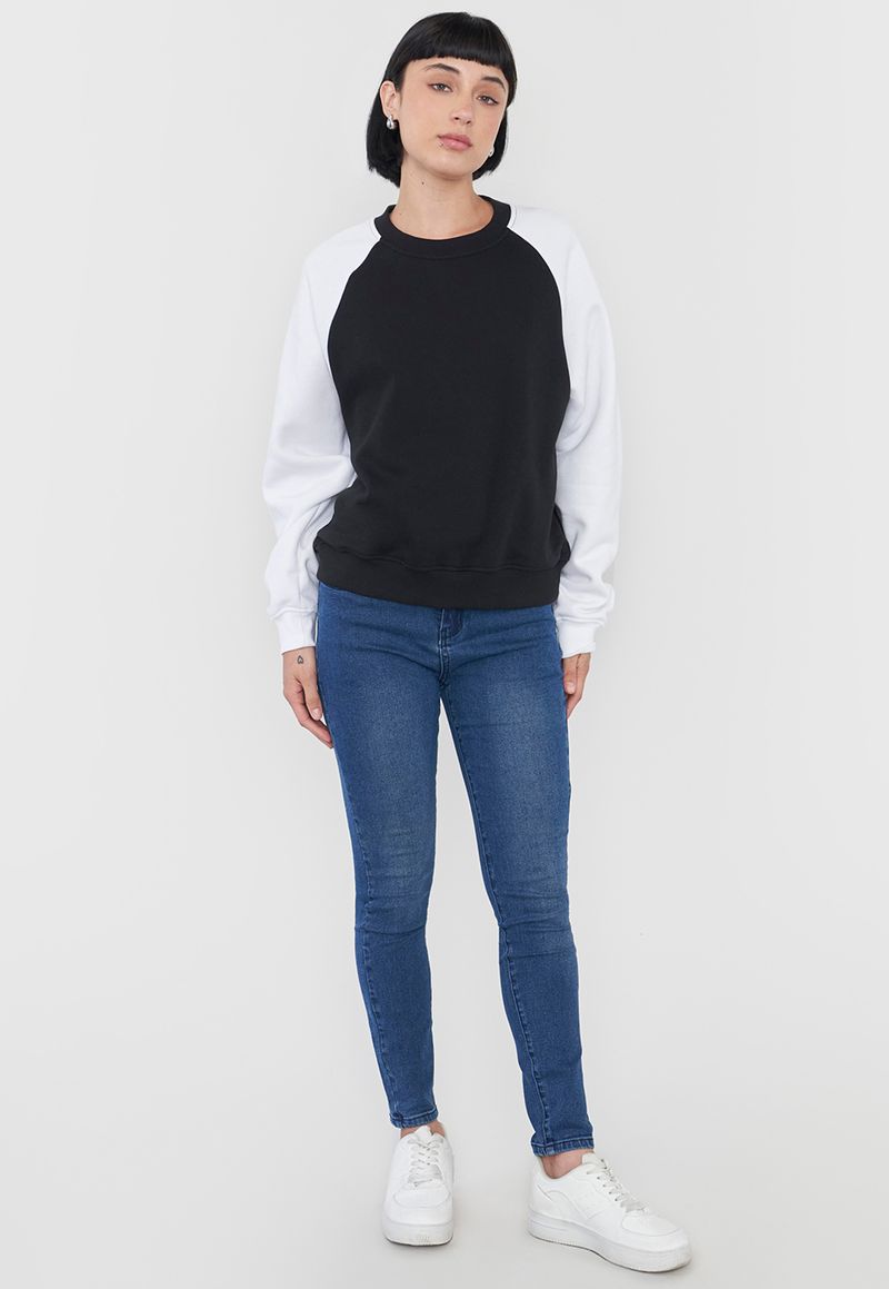 label-3