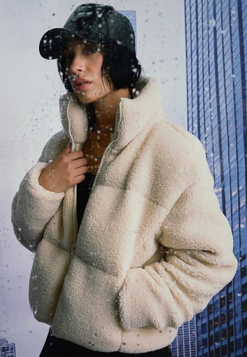 Chaqueta Mujer Teddy Ecru Cuello Alto