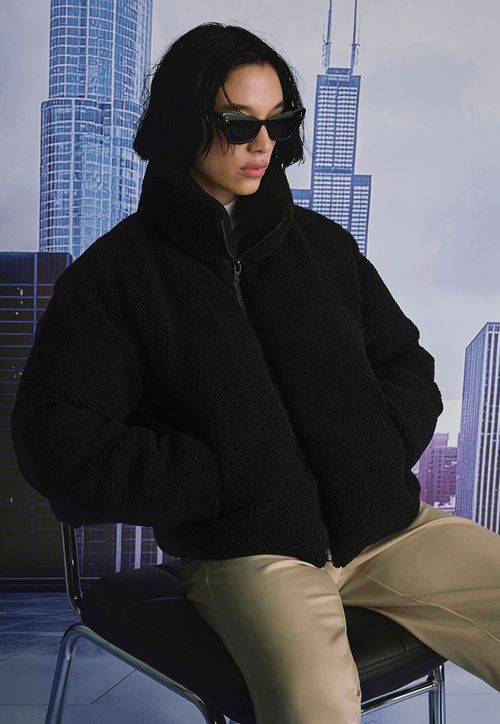 Chaqueta Mujer Teddy Negro Cuello Alto