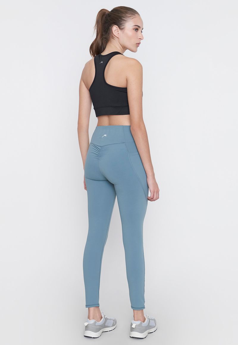 label-2
