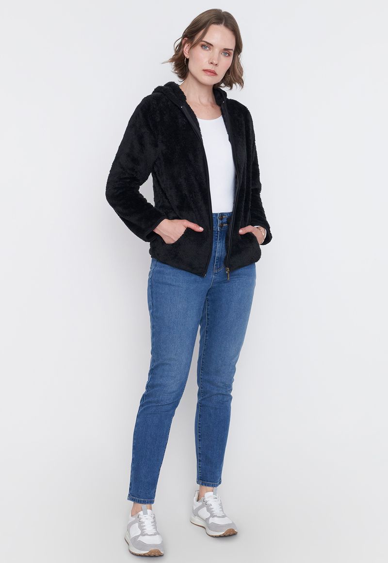 label-3
