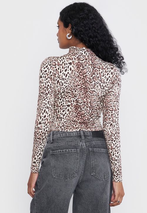 Polera Mujer Manga Larga Cuello Tortuga Beige