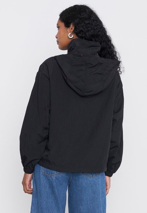 Cortaviento Mujer Negro Cargo