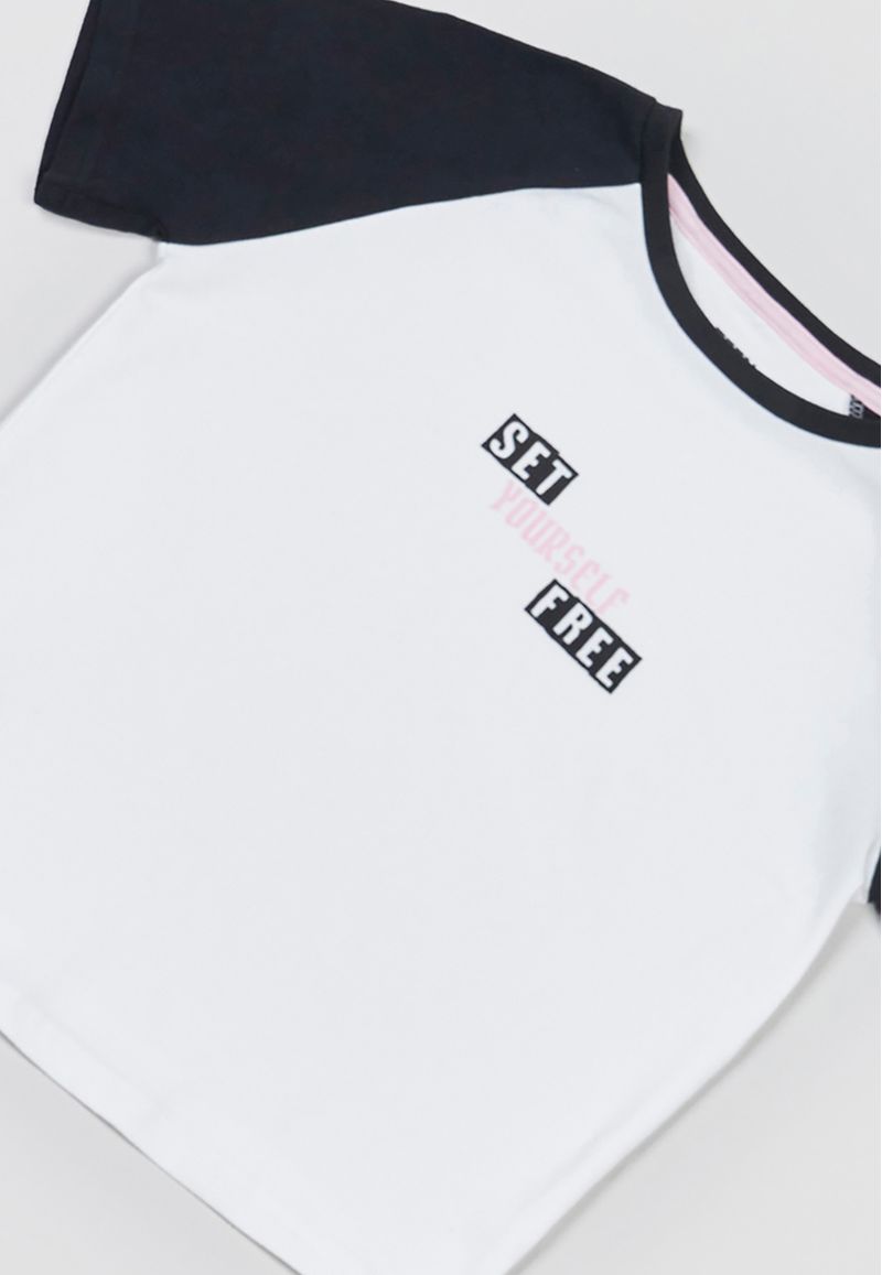 label-4